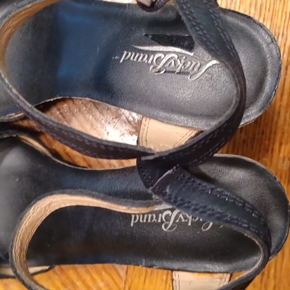 LUCKY BRAND WEDGE PLATFORM SANDALS - Picture 5 of 9